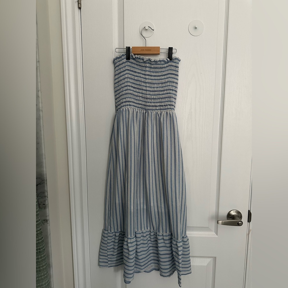 Strapless Blue & White Midi Dress